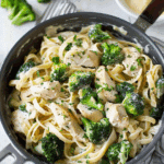 One‑Pan Chicken and Broccoli Fettuccine Alfredo