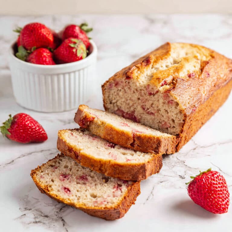 Fresh and Fluffy Strawberry Bread Recipe