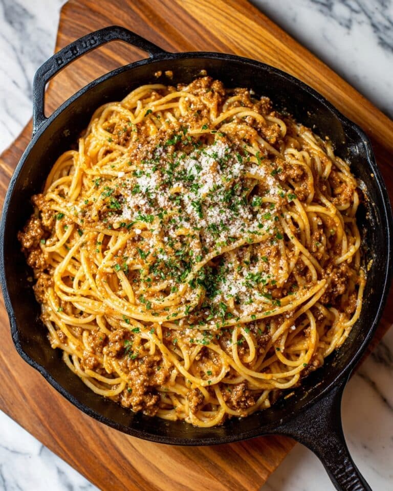 Creamy Parmesan Garlic Spaghetti Sauce Recipe
